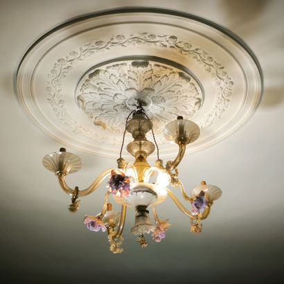 MURANO. Glass chandelier with 4 lights. (incomplete...