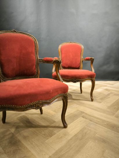 Pair of armchairs in natural wood, red velvet...
