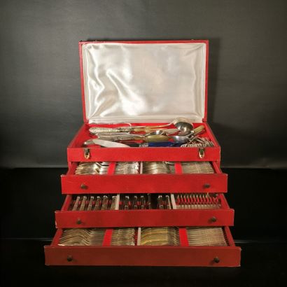 Louis XV style silver-plated table set:
-...