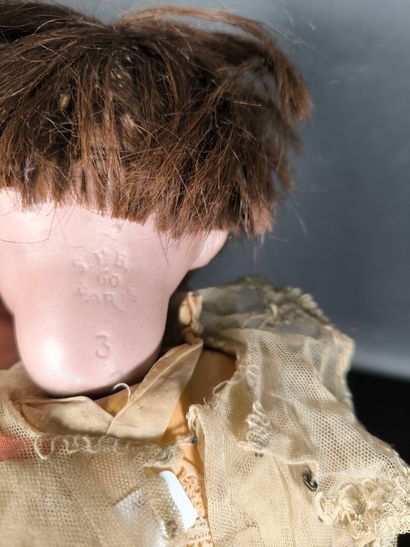 SFBJ 60 Paris 3. Porcelain head doll, open...