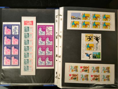 France. In 9 large binders, collection of...