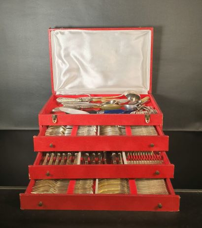 Louis XV style silver-plated table set:
-...