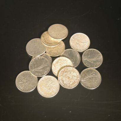 7 silver coins: 5 FF Semeuse (1960 x 1, 1962...