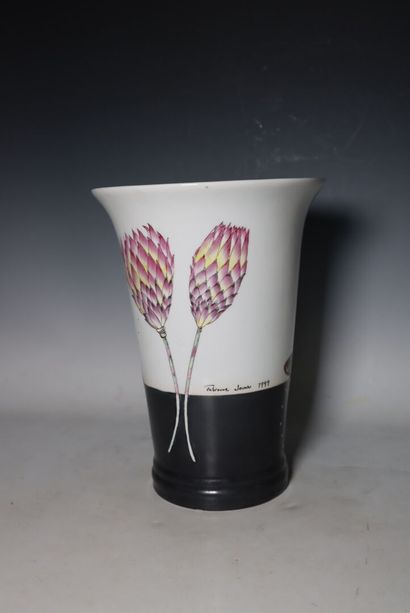 Fabienne JOUVIN (1962)
Vase en porcelaine...