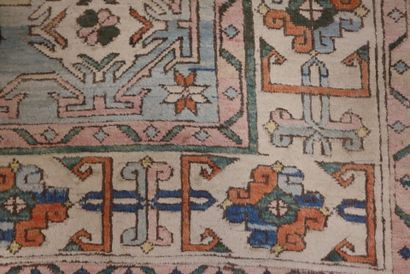 Wool carpet with central medallion, geometric...