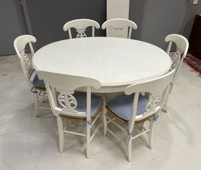 Ensemble comprenant une table de salon en...