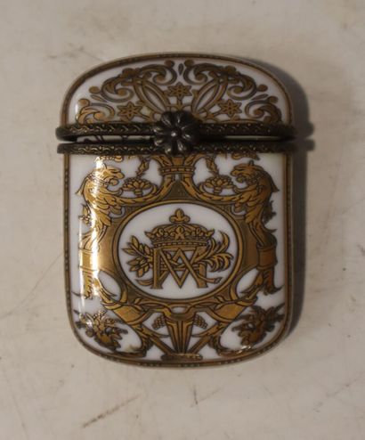A white porcelain snuff box monogrammed M....