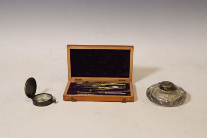 Lot including : 
School compass in wooden...