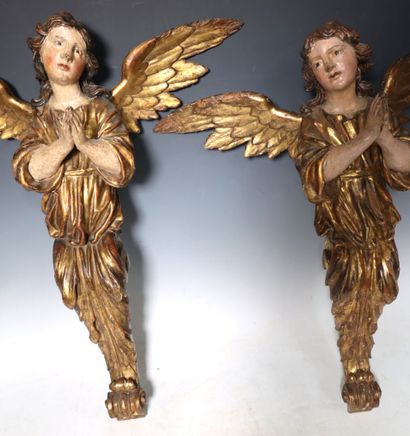 Pair of gilded wood sconce brackets depicting...