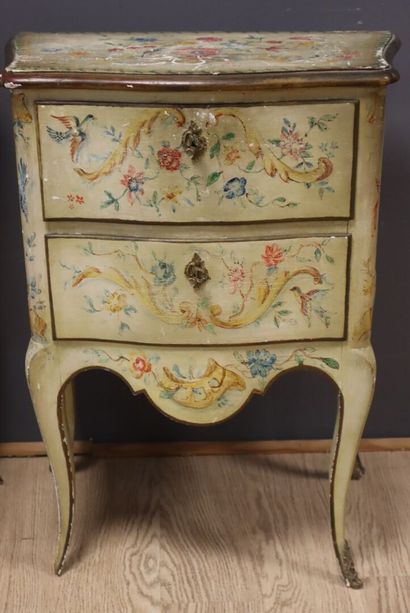 Pair of bedside tables in lacquered wood...