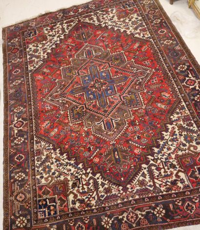 Carpet Iran, probably Mehraban in red-tone...