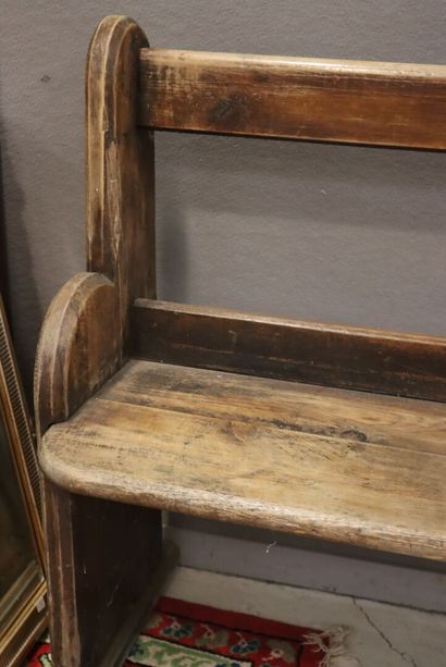 Banc d'église en chêne ajouré
H. 92 x L....