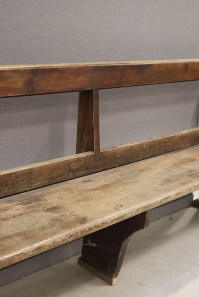 Banc d'église en chêne ajouré
H. 92 x L....