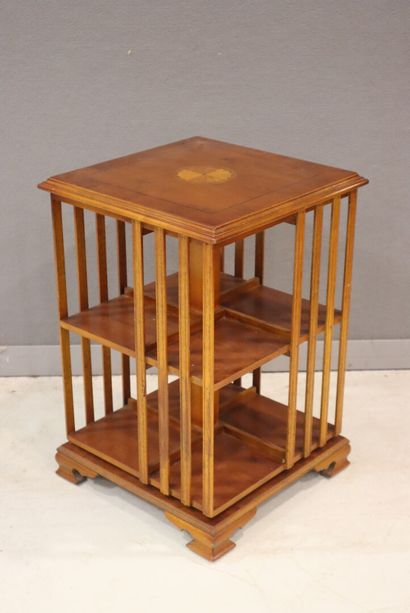 Two-level revolving bookcase in mahogany...