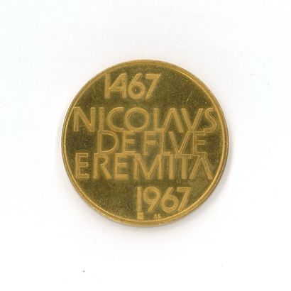 1 médaille en or: Saint Nicolas de Flüe ....