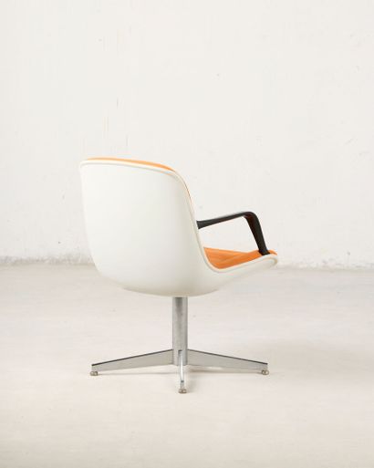 Randall BUCK for Steelcase-Strafor
Suite...