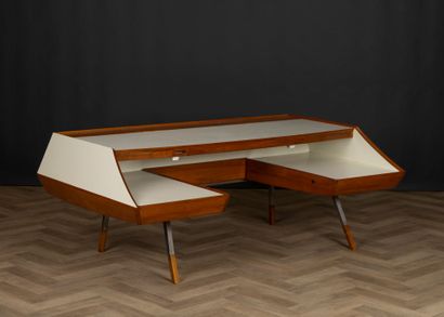 Jacques HAUVILLE (1922)
Large trapezoidal...