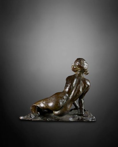 Arnaud KASPER (b. 1962)
Femme étendue, 2001
Bronze...