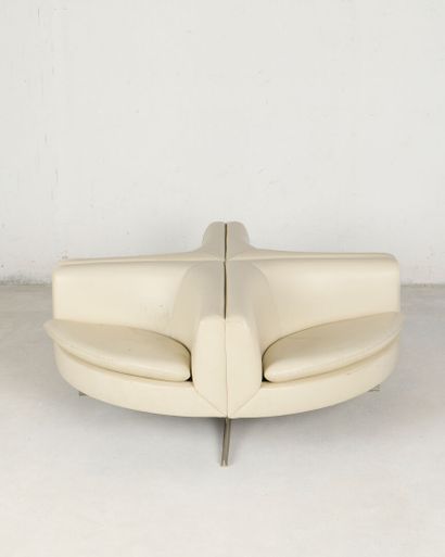 20th-Century Piece
Round bench with four...