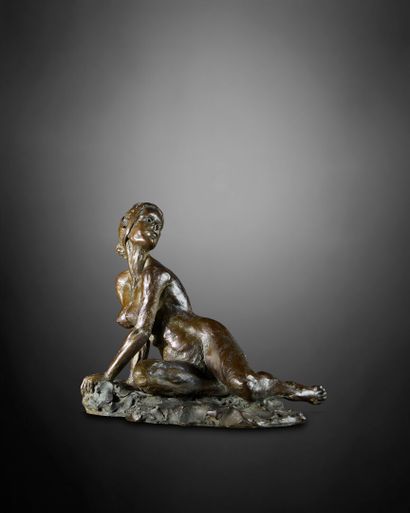 Arnaud KASPER (b. 1962)
Femme étendue, 2001
Bronze...