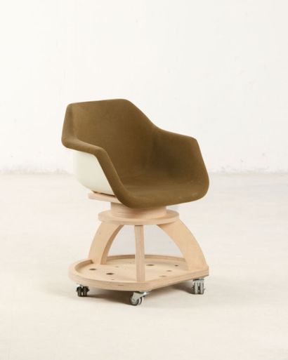 Work of the 20th century
Suite of 6 armchairs...