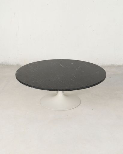 Eero SAARINEN (1910–1961) for KNOLL
Coffee...