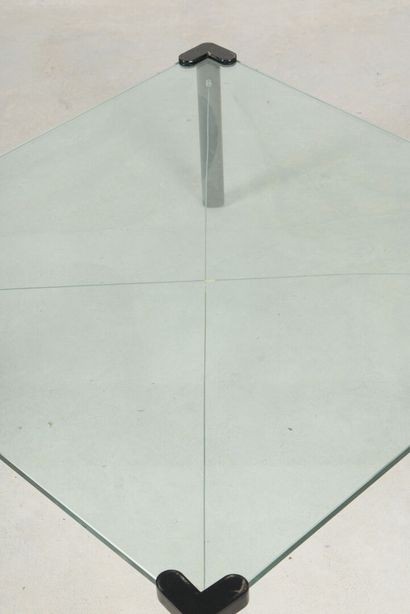 Square coffee table with black-lacquered...