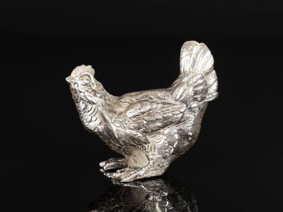 Poule en argent. Poinçon Minerve. 137 g....