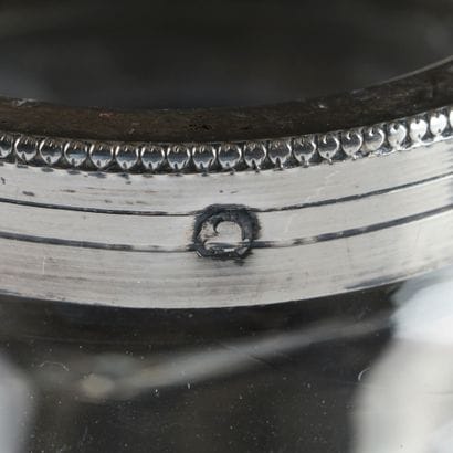 . Lot en argent : 
- Coquetier en argent,...