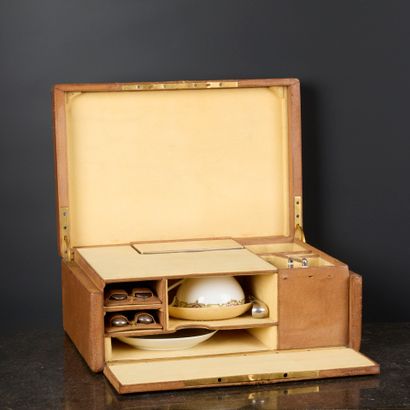 Coffret nécessaire à thé égoïste, en pécari...