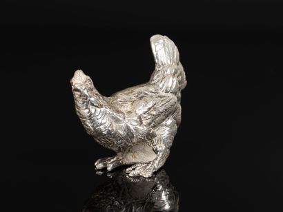 Poule en argent. Poinçon Minerve. 137 g....