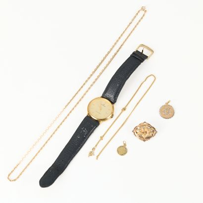 Lot of gold jewelry (750‰) - 8.1 g :
- a...