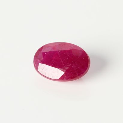 2 oval rubies on paper, with ALGT certificates...