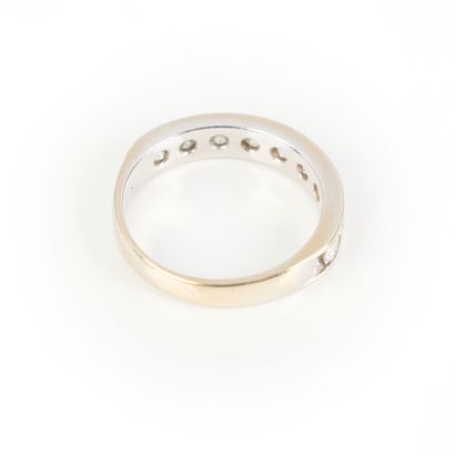 White gold wedding band set with 9 brilliant-cut...