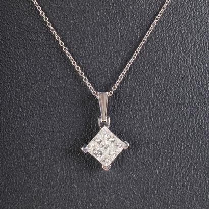 White gold pendant with square motif set...