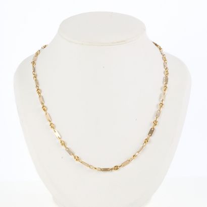 Two-tone gold chain with alternating coffee...