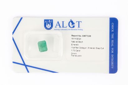 Emerald cut under seal with its certificate...