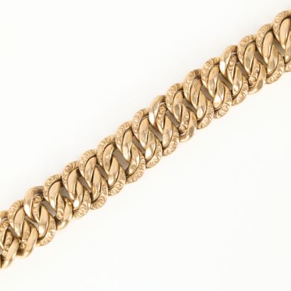 American-style gold bracelet. Missing. 18...