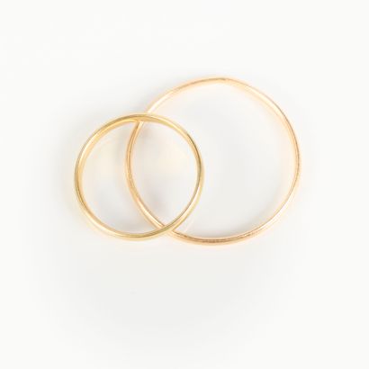 Set of two gold wedding bands. Sizes 49 and...