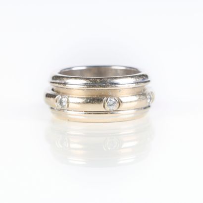 PIAGET. Possession