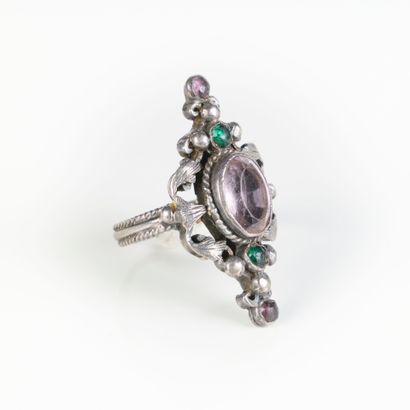 Lot: silver ring set with colored stones...