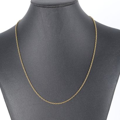 Gold oval chain. 49 cm. 5.08 g. 18 K