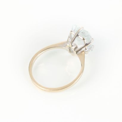 White gold ring set with an aquamarine. TDD...