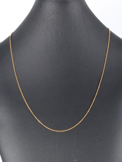 Gold chain (750‰), gourmette link. Length:...
