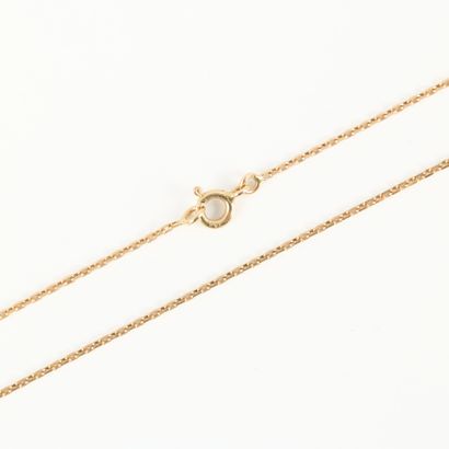 Gold forçat chain, shrink ring. Size: 46...