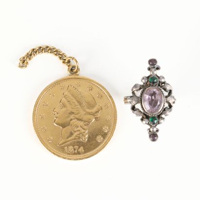 Lot: silver ring set with colored stones...
