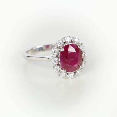 White gold (750‰) daisy ring set with a natural...
