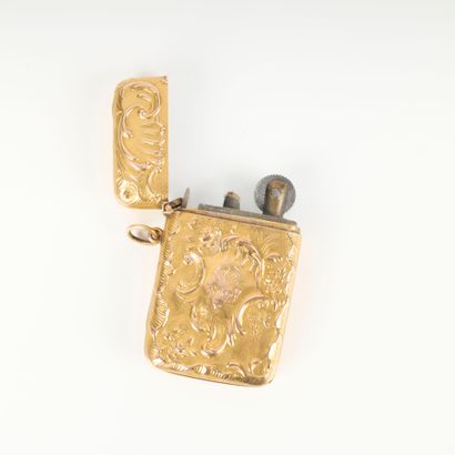Pocket lighter, mounted in gold with rocaille...