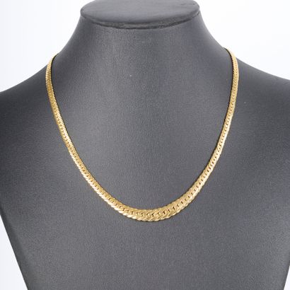 Gold mesh necklace 
42 cm 
weight : 10.1...