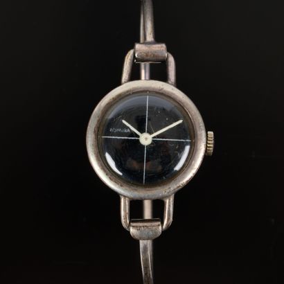 Silver ladies' wristwatch, round dial with...